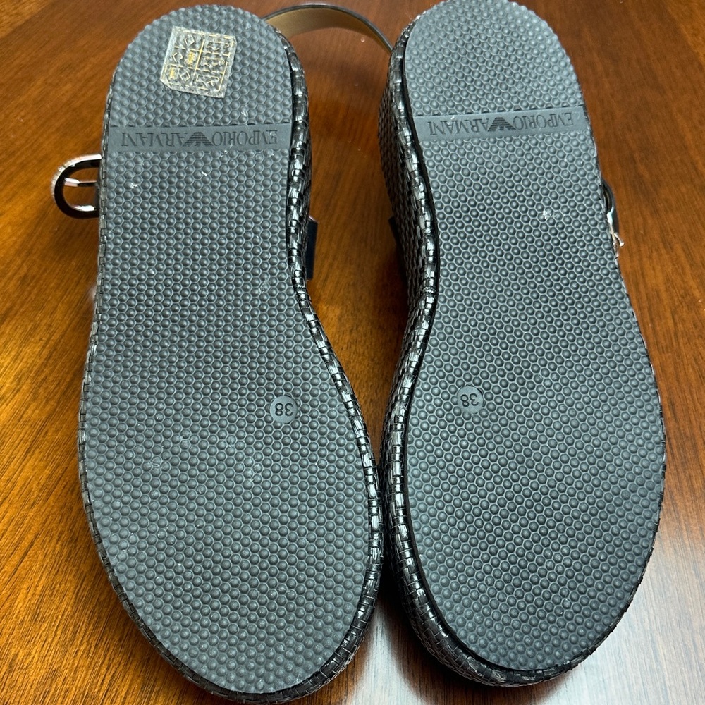 Emporio Armani Black Leather platform Sandals with ankle strap, size 38 New - Picture 7 of 9
